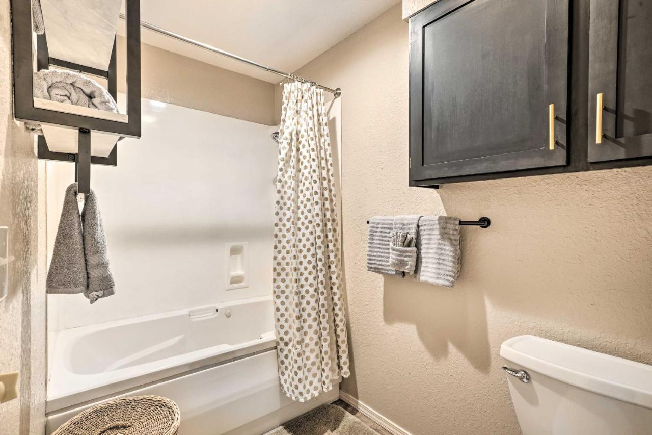 Pet-Friendly Branson Condo Walk To The Strip Exterior foto